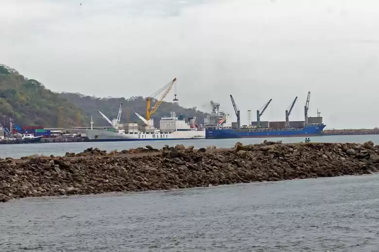Puerto Caldera