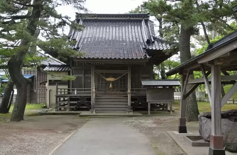 Sakata